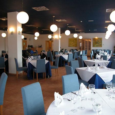 Hotel Villa De Estercuel Екстер'єр фото