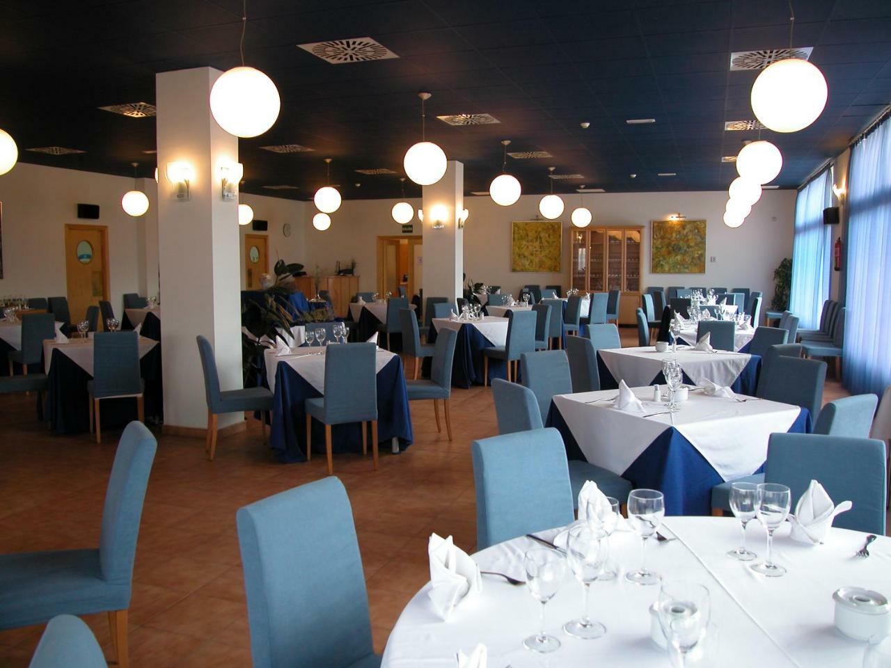 Hotel Villa De Estercuel Екстер'єр фото
